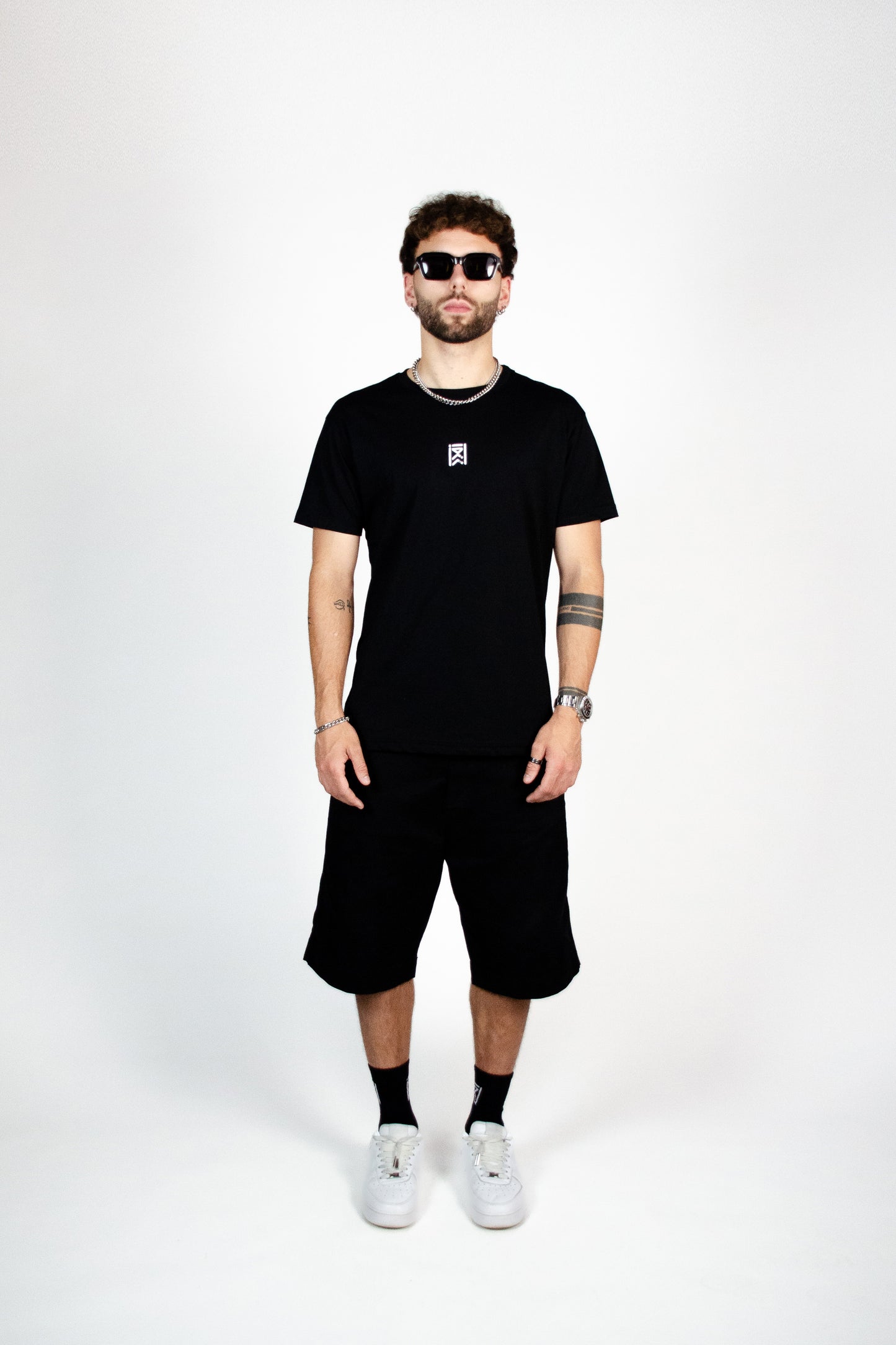 Essential Tee | Black