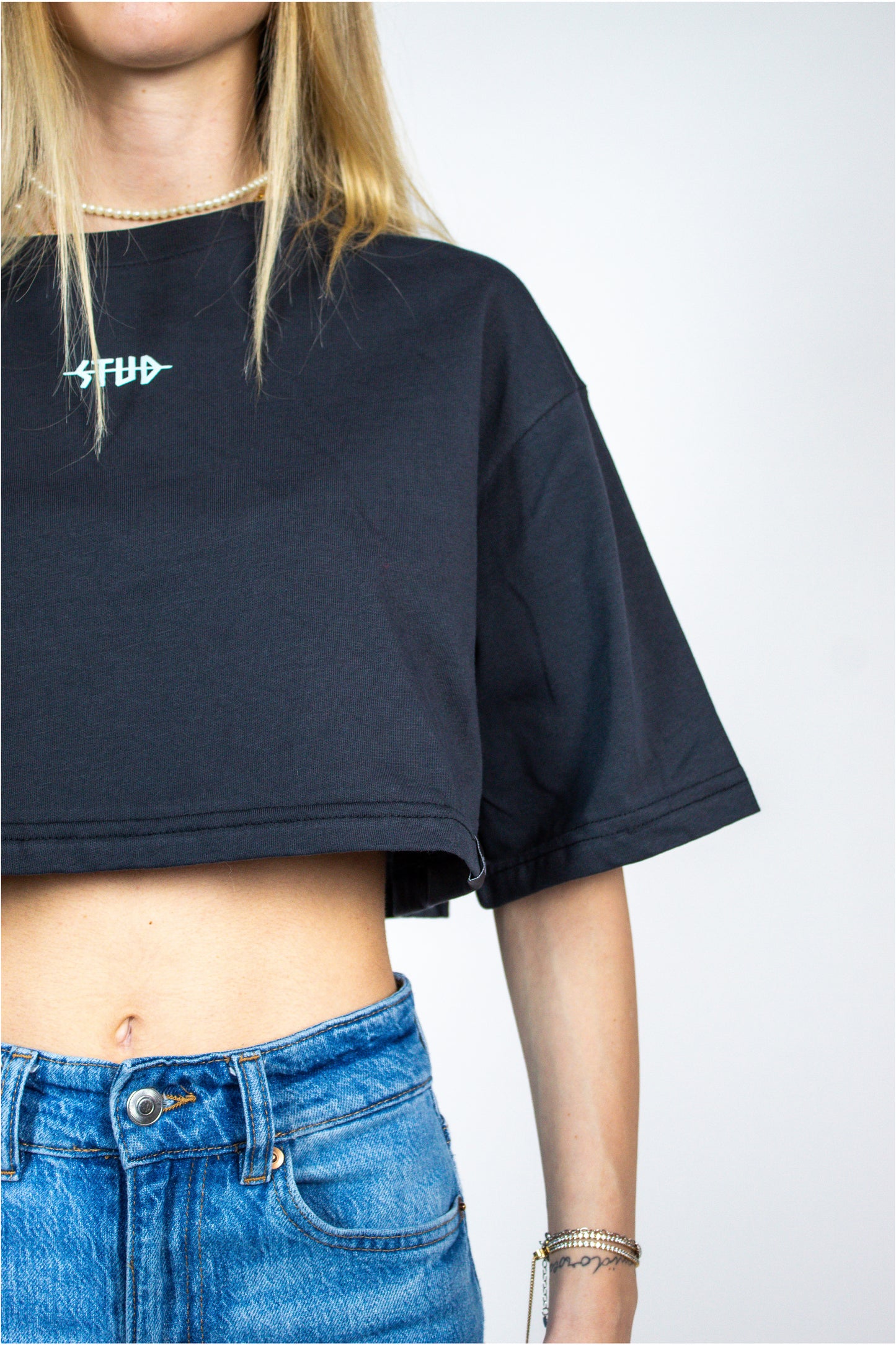 Crop Tee | Dark Grey + Aloe